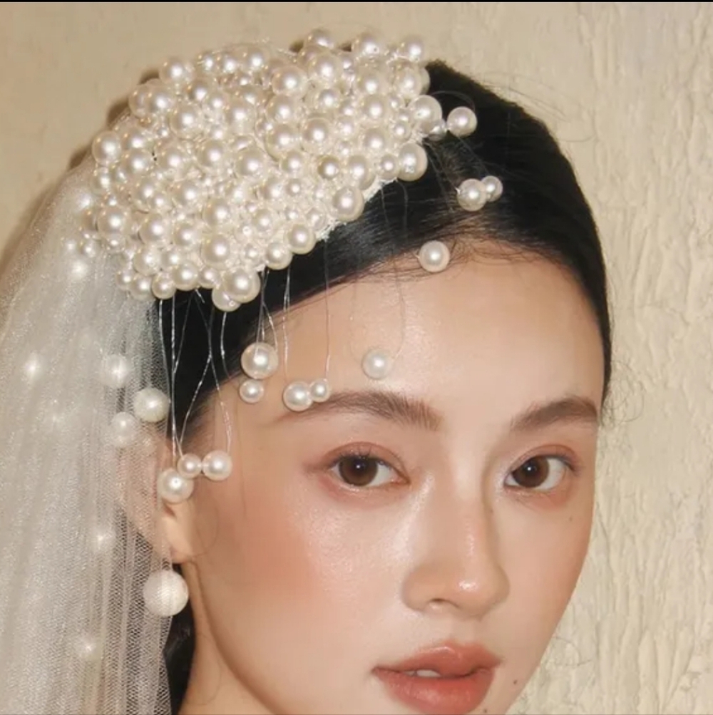 Luxurious Pearl Bridal Veil Vintage Inspired